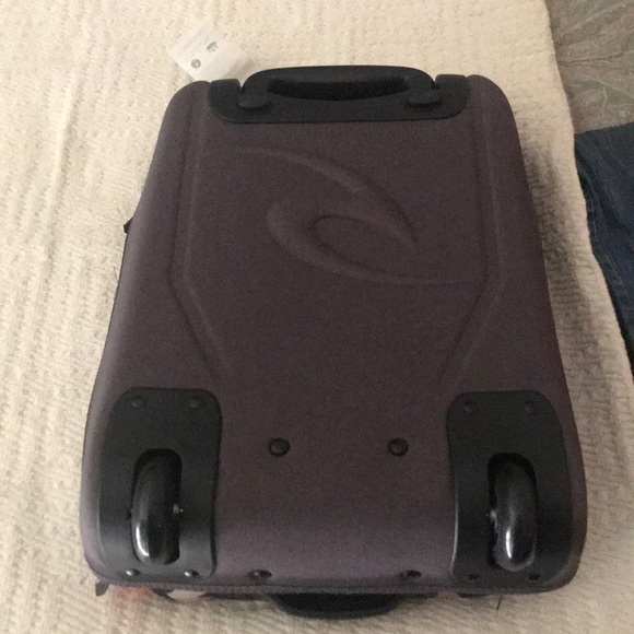 Rip Curl F-Light 19” carry on hybrid wheeled suitcase - Picture 2 of 6